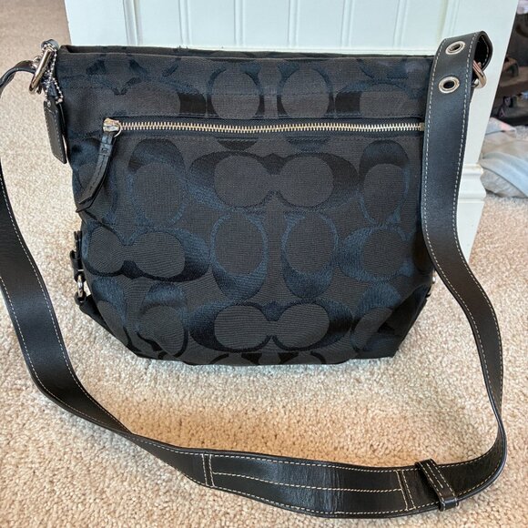 Coach Shoulder Bag Soho Jacquard Signature Duffle Black - Picture 7 of 15